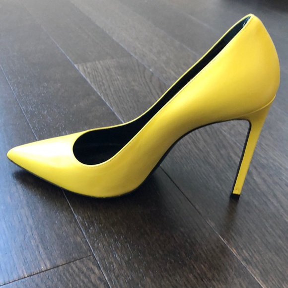 Saint Laurent Yellow Seta Calf Heels - Picture 2 of 8